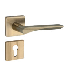 Vestal Pearl Lever On Rose Door Handle