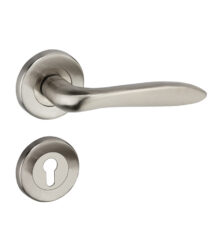 Vestal Kapra Lever On Rose Door Handle
